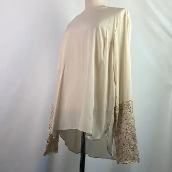 Bruno Cucinelli Cream Silk w Lace Cuffs Top