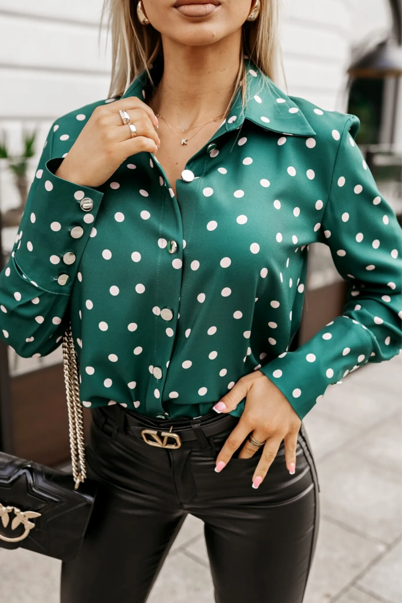 Camicia elegante verde a fantasia pois beige con bottoni dorati