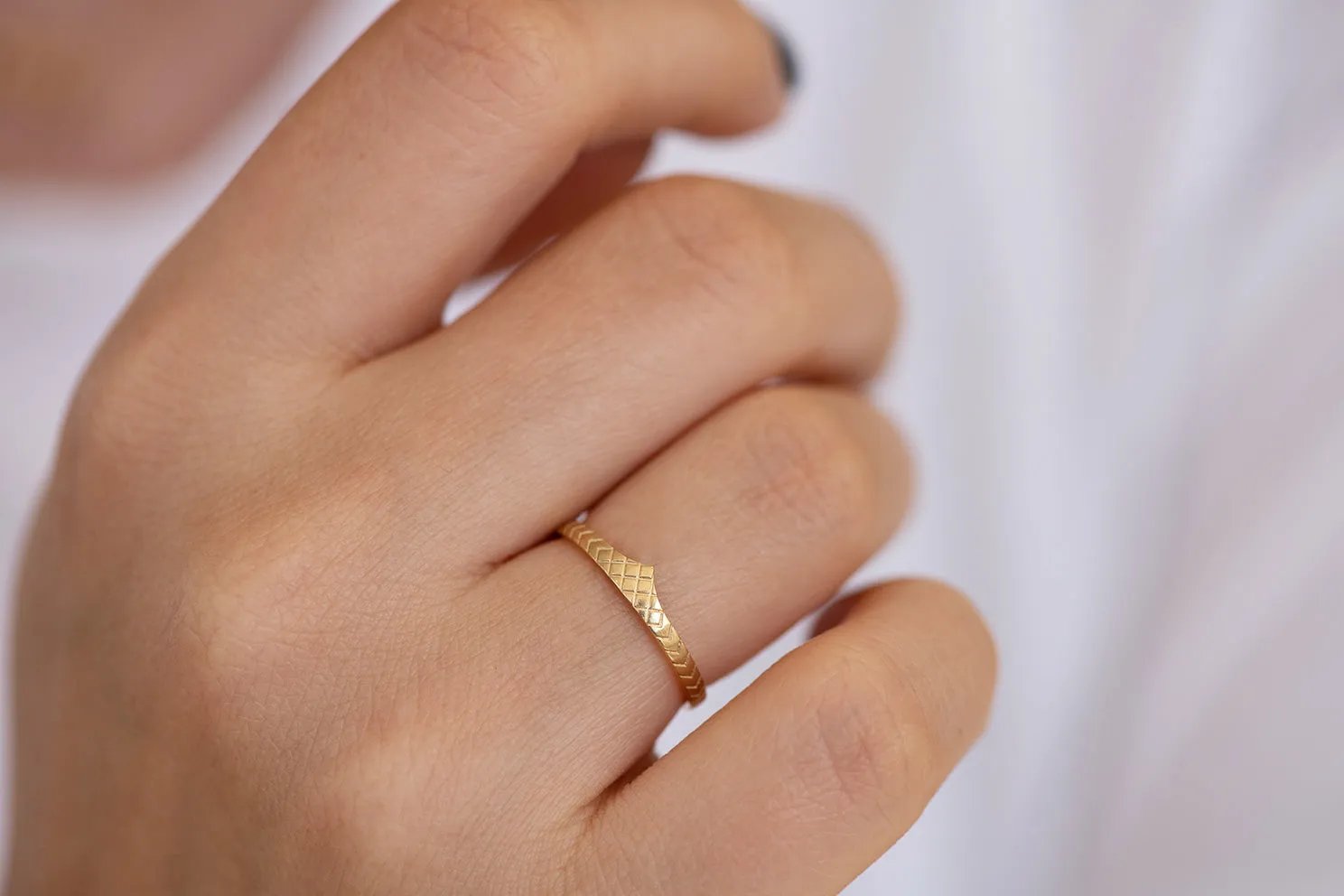 Delicate Wedding Band - Patterned Ring